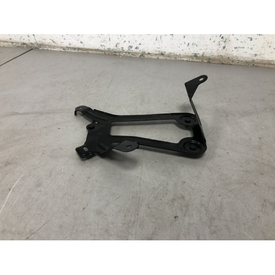 Кронштейн підсилювача аудіосистеми BMW iX1 U11 65155A06D14 2022-