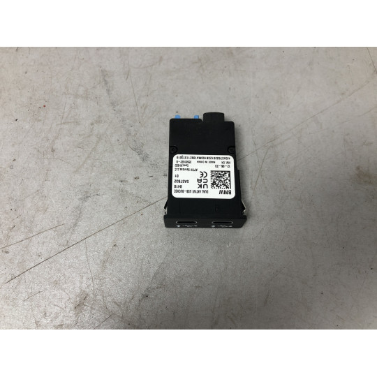 Двойное USB гнездо BMW iX1 U11 84105A57B32 2022-