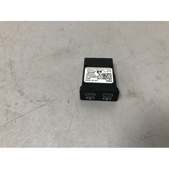 Двойное USB гнездо BMW iX1 U11 84105A84181 2022-