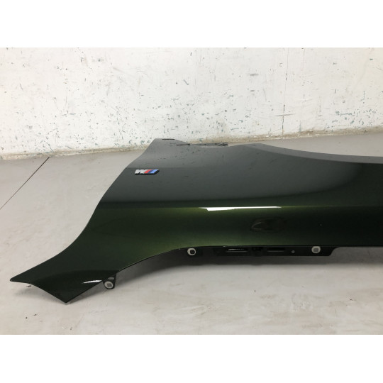 Переднее левое крыло BMW i4 G26 SANREMO GREEN METALLIC (C4E) 41009492905 2021-