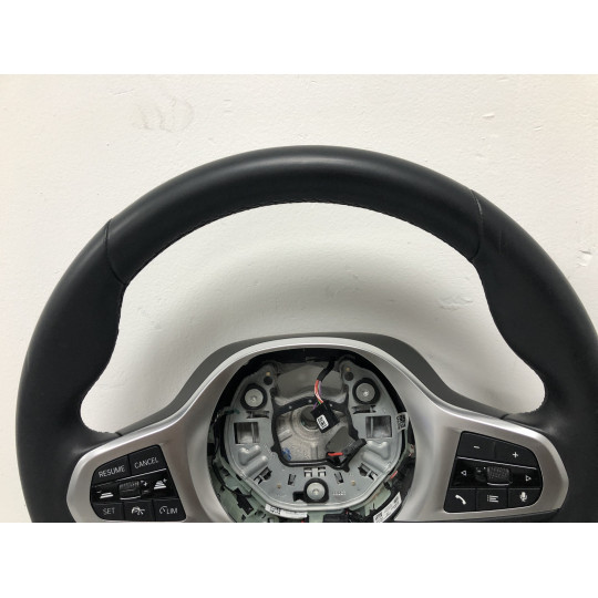 Кермо M (дефекти) BMW i4 G26 32308746675 2021-