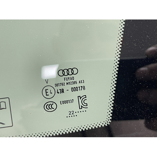 Бокове скло праве рік 22 AUDI E-Tron 4K4845298S 2019-