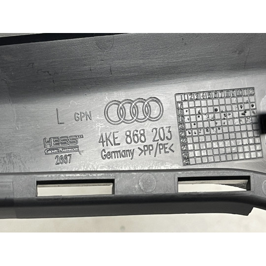 Отделка стойки защиты AUDI E-Tron 4KE868203 2019-