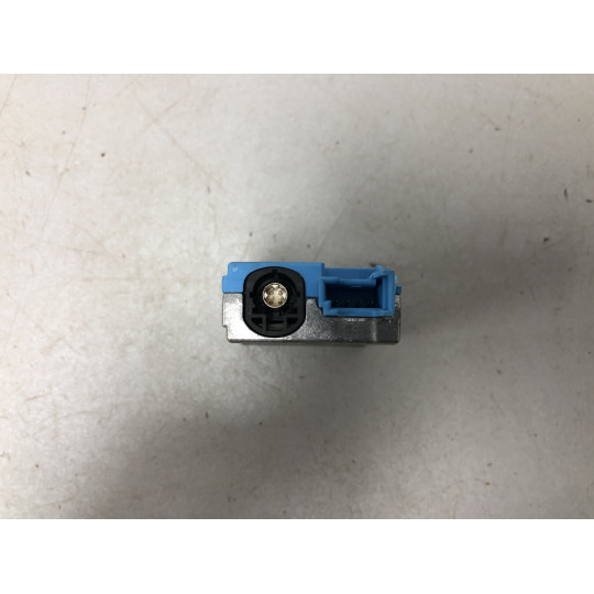 USB гнездо BMW X5 G05 84108711939 2018-