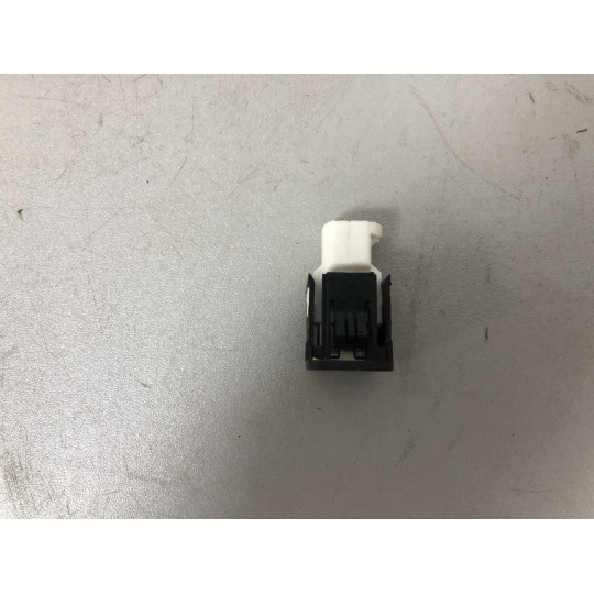 USB разъем BMW X5 G05 84109229294 2018-