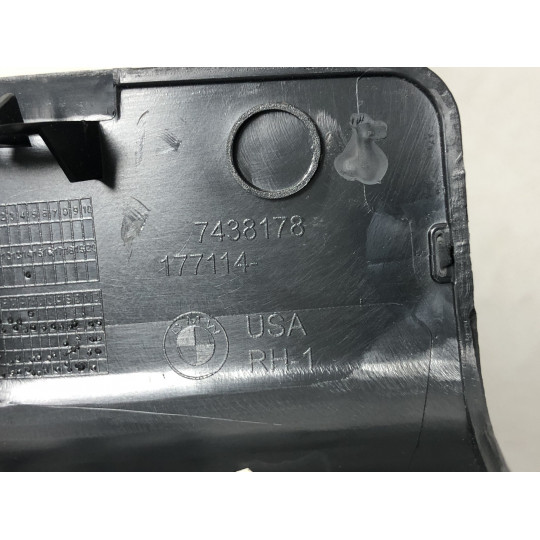 Накладка cкоби багажника права BMW X5 G05 51477479952 2018-