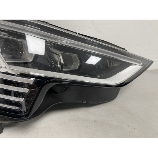 Передня права фара AUDI E-Tron 4KE941782A 4KE941040A 2019-