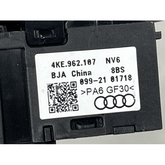 Кнопка центрального замку AUDI E-Tron 4KE962107 2019-