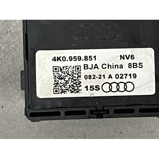 Кнопки стеклоподъемников AUDI E-Tron 4K0959851NV6 2019-