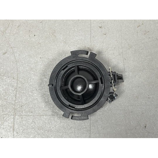 Динамик в торпедо AUDI A4 BANG&OLUFSEN 8W5035399A 2016-2022