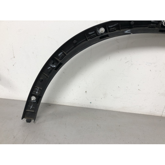 Накладка арки задня права BMW X5 G05 51777425452 2018-