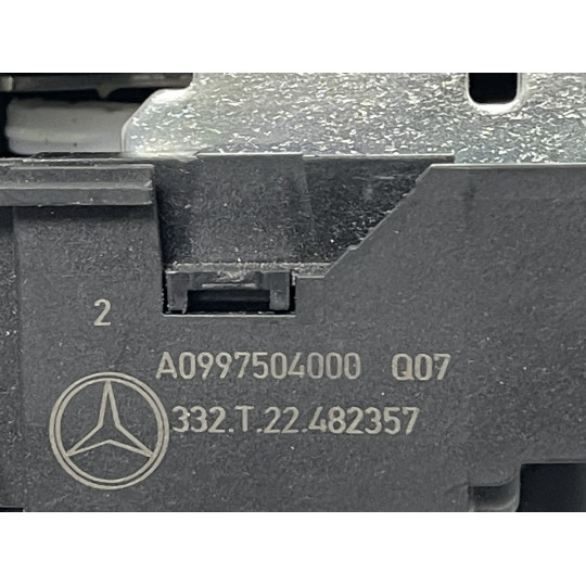 Замок кришки багажника Mercedes EQE 53 A0997504000 2022-