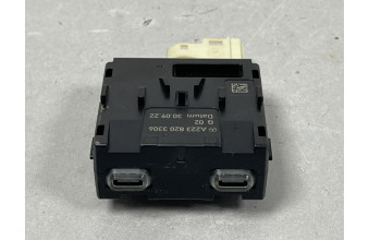 Гніздо USB подвійне Mercedes EQE 53 A2238203306 2022-