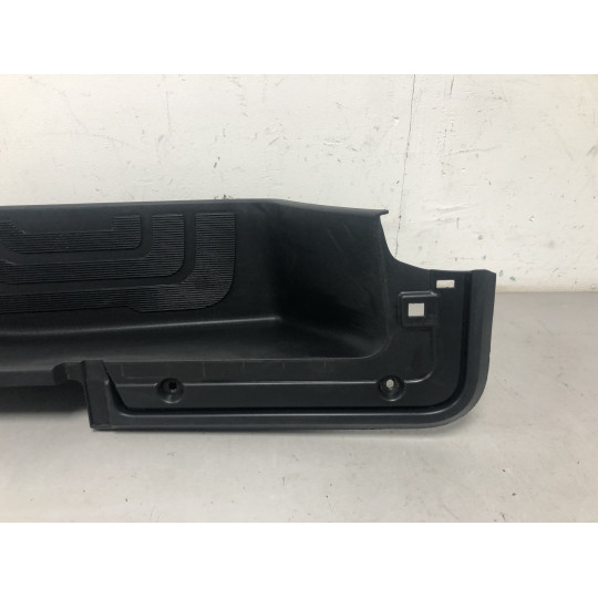 Накладка порогу ліва Mercedes eSprinter Panel Van W910 A9106860100 2020-