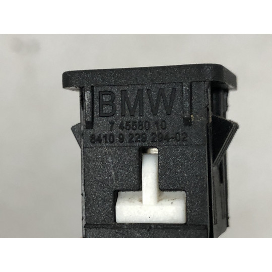 USB гнездо BMW i4 G26 84109229294 2021-