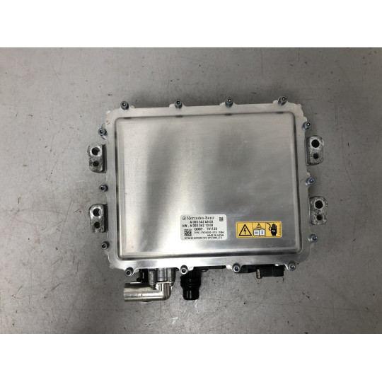 Перетворювач напруги Mercedes eSprinter Panel Van W910 A0003424800 2020-