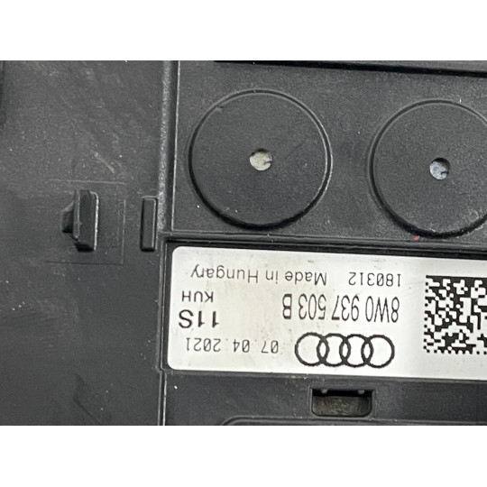 Кронштейн запобіжників AUDI E-Tron 8W0937503B 2019-