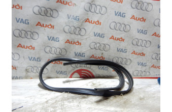 Уплотнитель правой передней двери AUDI A5 8W8854544 2008-2016