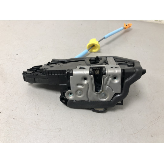 Передний правый замок дверей BMW i5 G60 51215A160B8 2023-