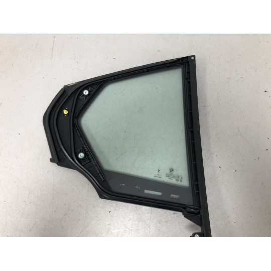 Бокове скло ліве 24 рік BMW i5 G60 51355A058C7 2023-