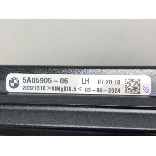 Молдинг дверей задній лівий BMW i5 G60 51355A05905 2023-