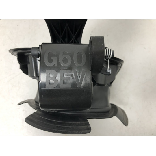 Люк розетки зарядки BMW i5 G60 51179450296 2023-