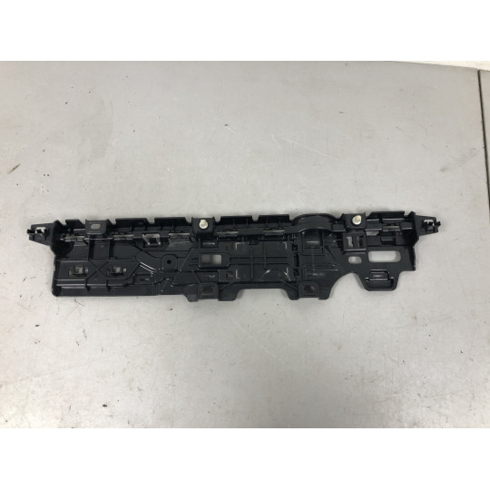 Кріплення порога праве BMW i5 G60 51775A1C2C4 2023-