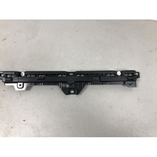 Кріплення порога ліве BMW i5 G60 51775A1C2B7 2023-