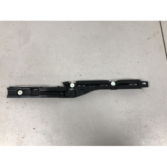 Кріплення порога праве BMW i5 G60 51775A1C2C8 2023-