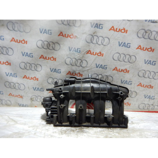 Впускний колектор 2.0 TFSI AUDI A4 06H133185AE 2012-2017