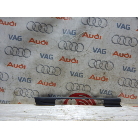 Накладка торпеди AUDI A4 8W1857304 2016-2020