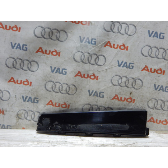 Накладка зовнішня AUDI A6 4K0839902 2018-2021