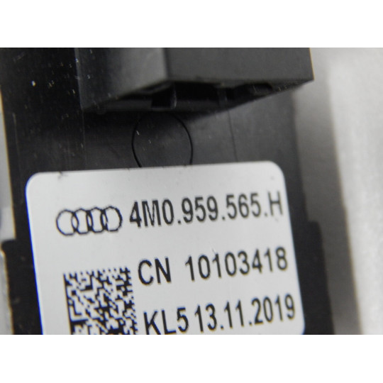 Блок управления зеркалами AUDI A4 4M0959565H 2016-2022