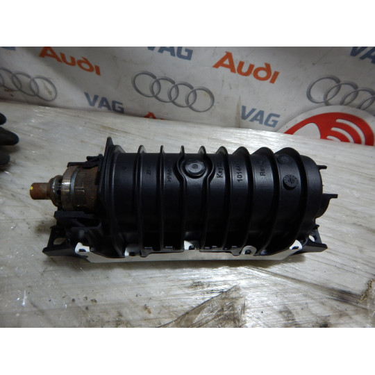 Подушка безпеки AUDI Q5 8R0880204D 2009-2012